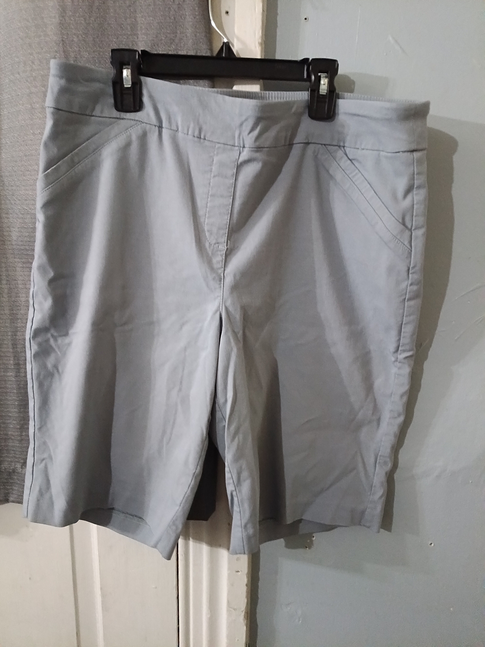 Coral Bay Light Gray Women's Bermuda Shorts